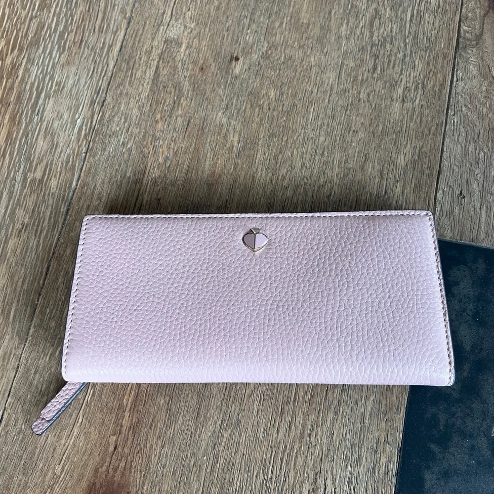 NWT Kate spade pink pebbled leather continental wallet