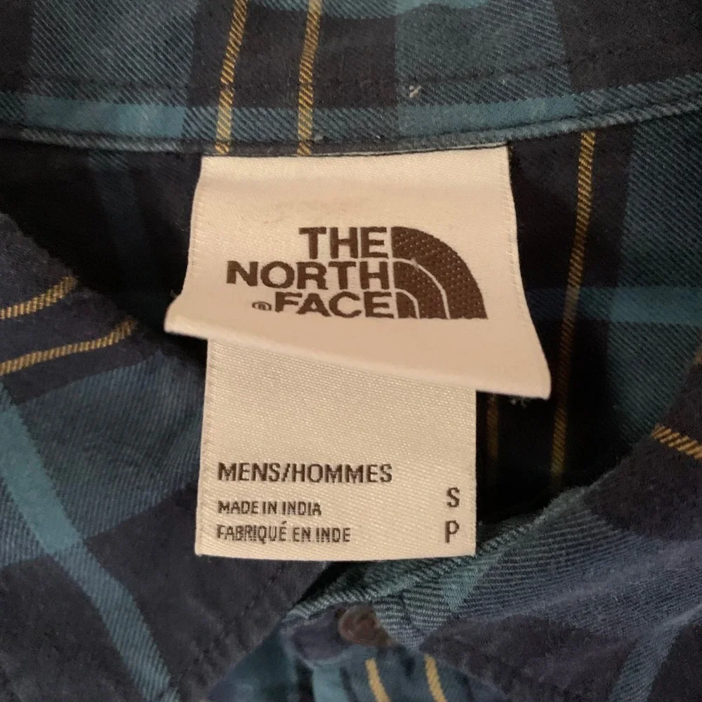 The North Face Men's Small Button Front Shirt Blue Plaid L-Sleeve Button Pocket