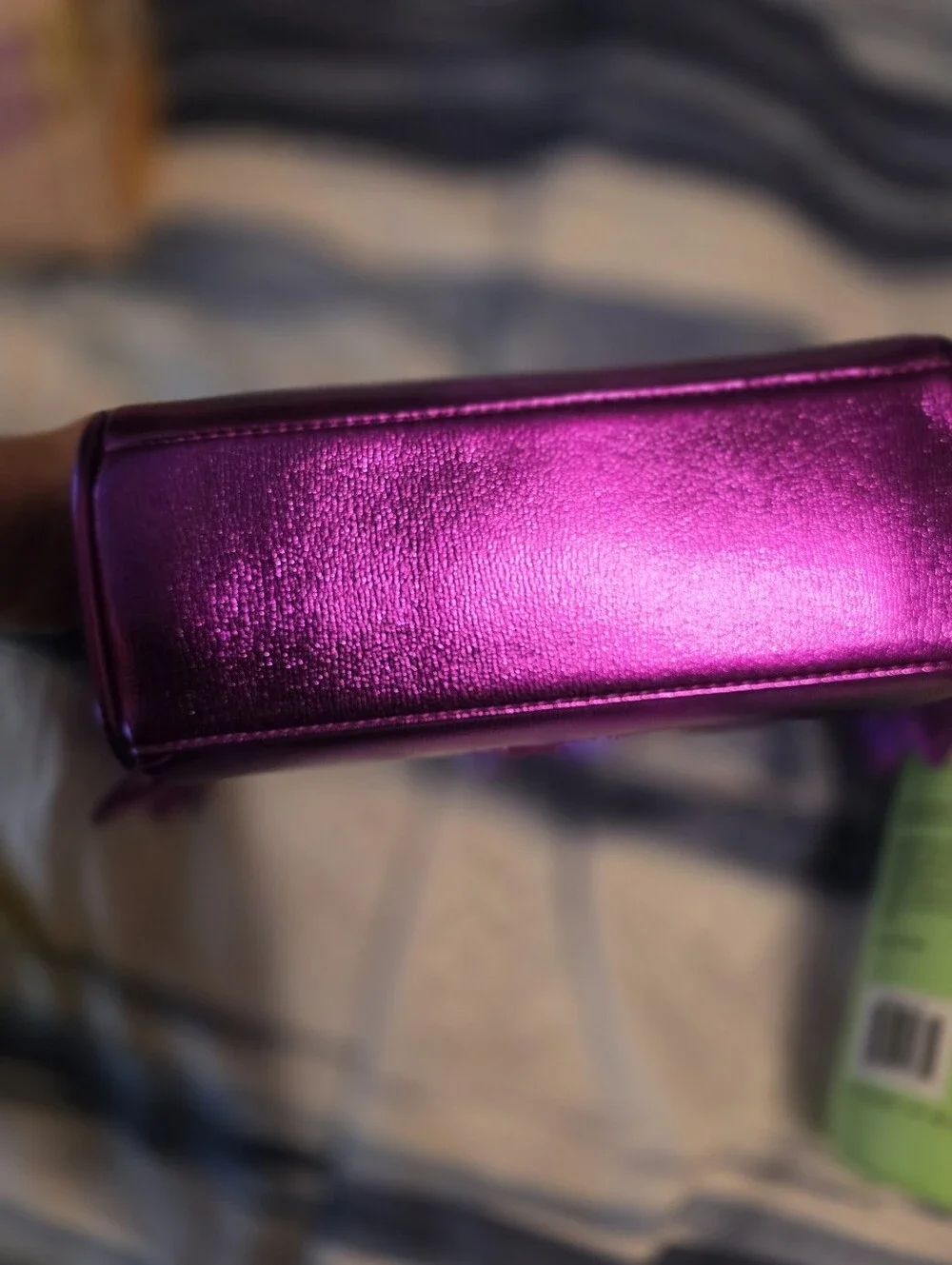 Jeffree Star sleek metallic