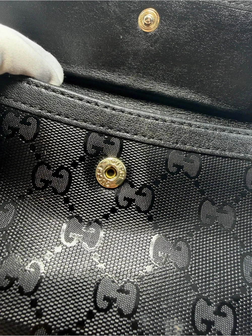 Gucci black gg