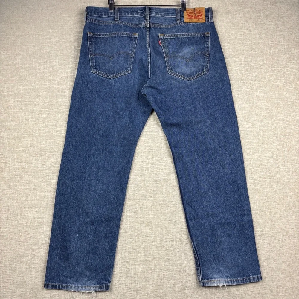 Levis levis 505