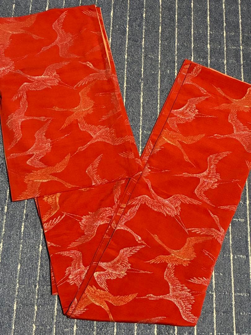 Majolica-style Red Base Crane Pattern Lined Komon Kimono