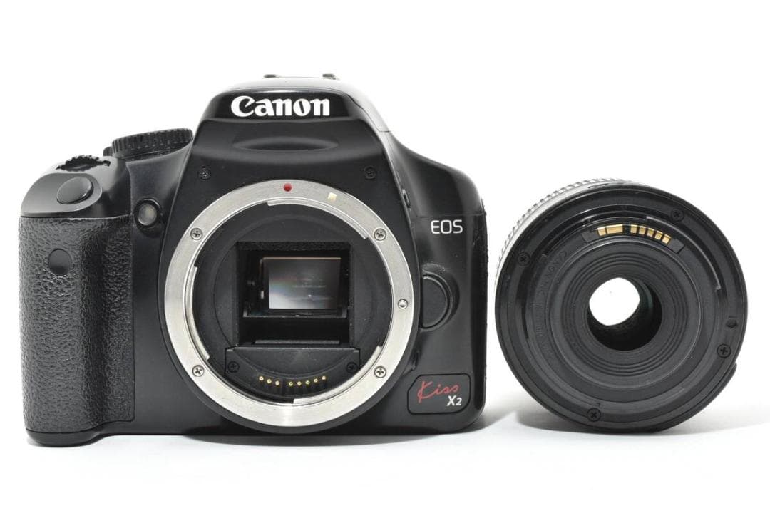 Canon EOS Kiss X2 EF-S 18-55mm IS Lens Kit