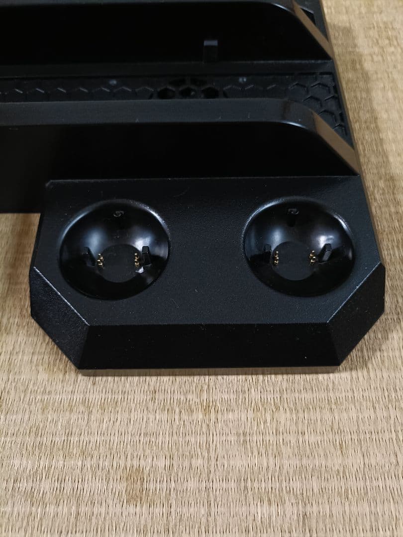 Dobe TP4-888 Multifunctional Bracket Host Dual Charging Base